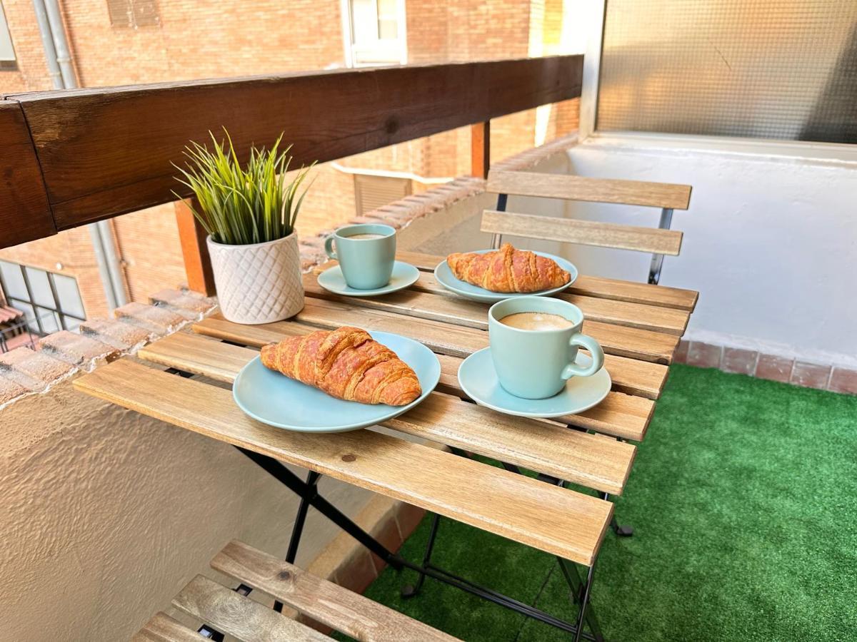 Wonderful Apt With Terrace - 15M Walk Giralda เซบีญา ภายนอก รูปภาพ